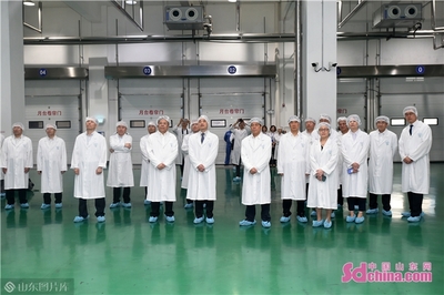 瑞士羅氏集團與新華制藥攜手，山東首個國際合作生物技術(shù)項目正式投入運營